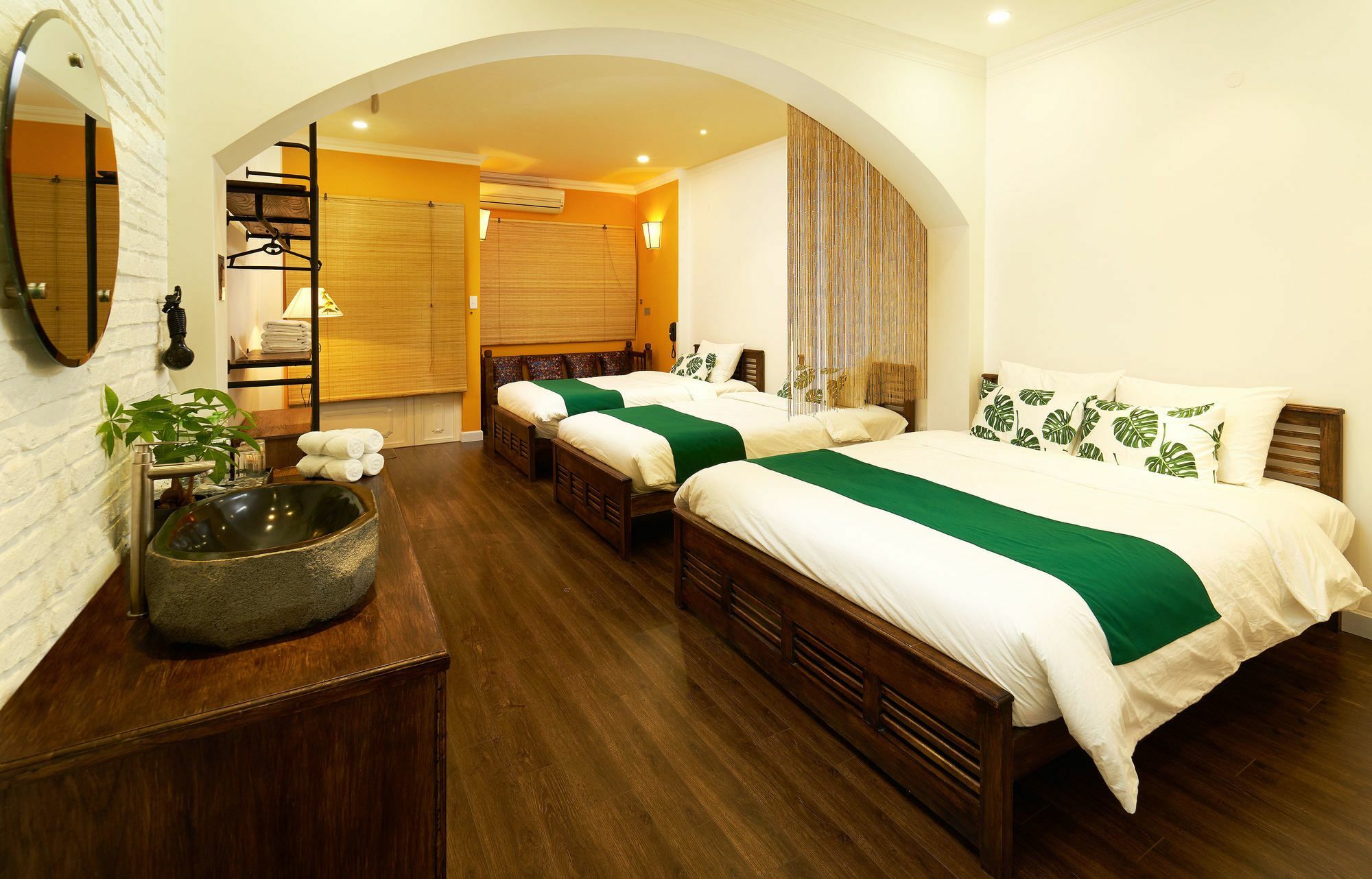 Lamo Boutique Hotel Ho Chi Minh City Bagian luar foto